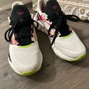 Reebok Floatzig White and Pink Athletic Shoes